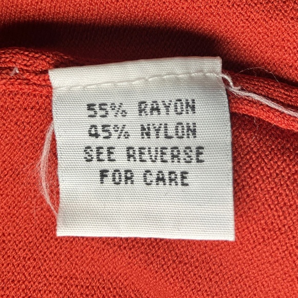 Mosjaza Rust Coloured Sleeveless Top - Picture 5 of 6